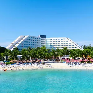 **** Resort Oasis Palm Mexico